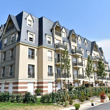 Apartment Les Arts-1 By Interhome Deauville Luaran gambar