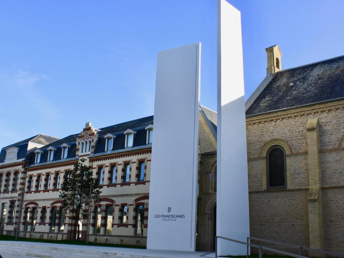 Apartment Les Arts-1 By Interhome Deauville Luaran gambar