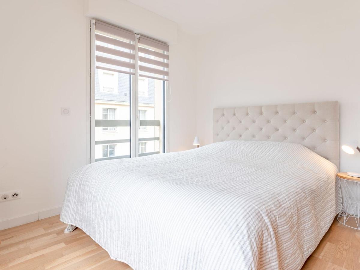 Apartment Les Arts-1 By Interhome Deauville Luaran gambar