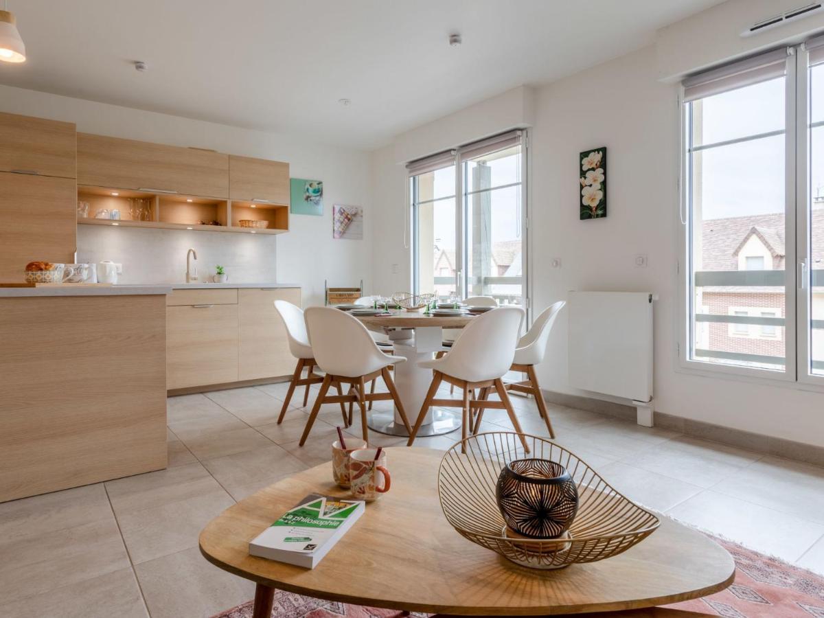 Apartment Les Arts-1 By Interhome Deauville Luaran gambar